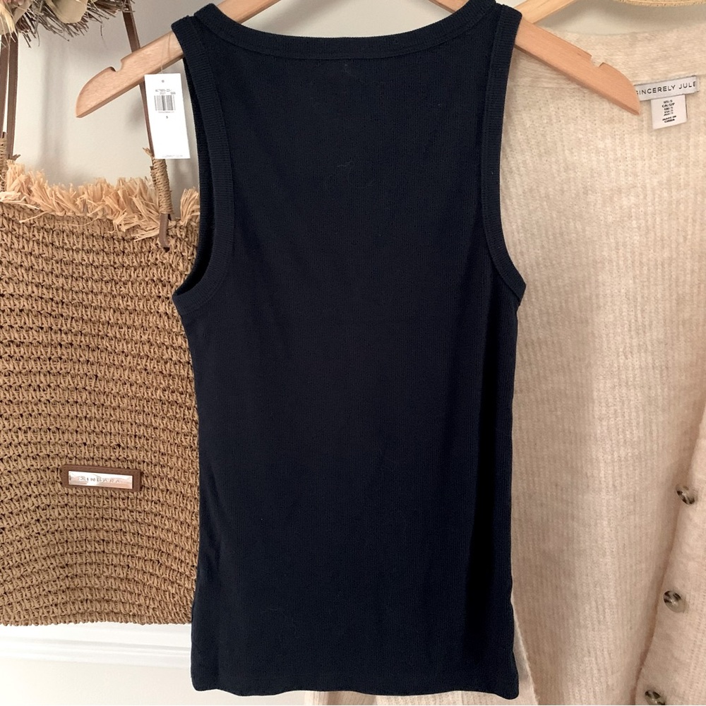 Old Navy Ribbed Tank Top - Picture 4 of 7